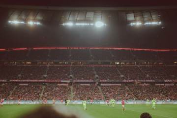 80663人见证！世界杯14亿大战“默契”打平：两队出线无忧｜IM电竞官方网站（配图示意）